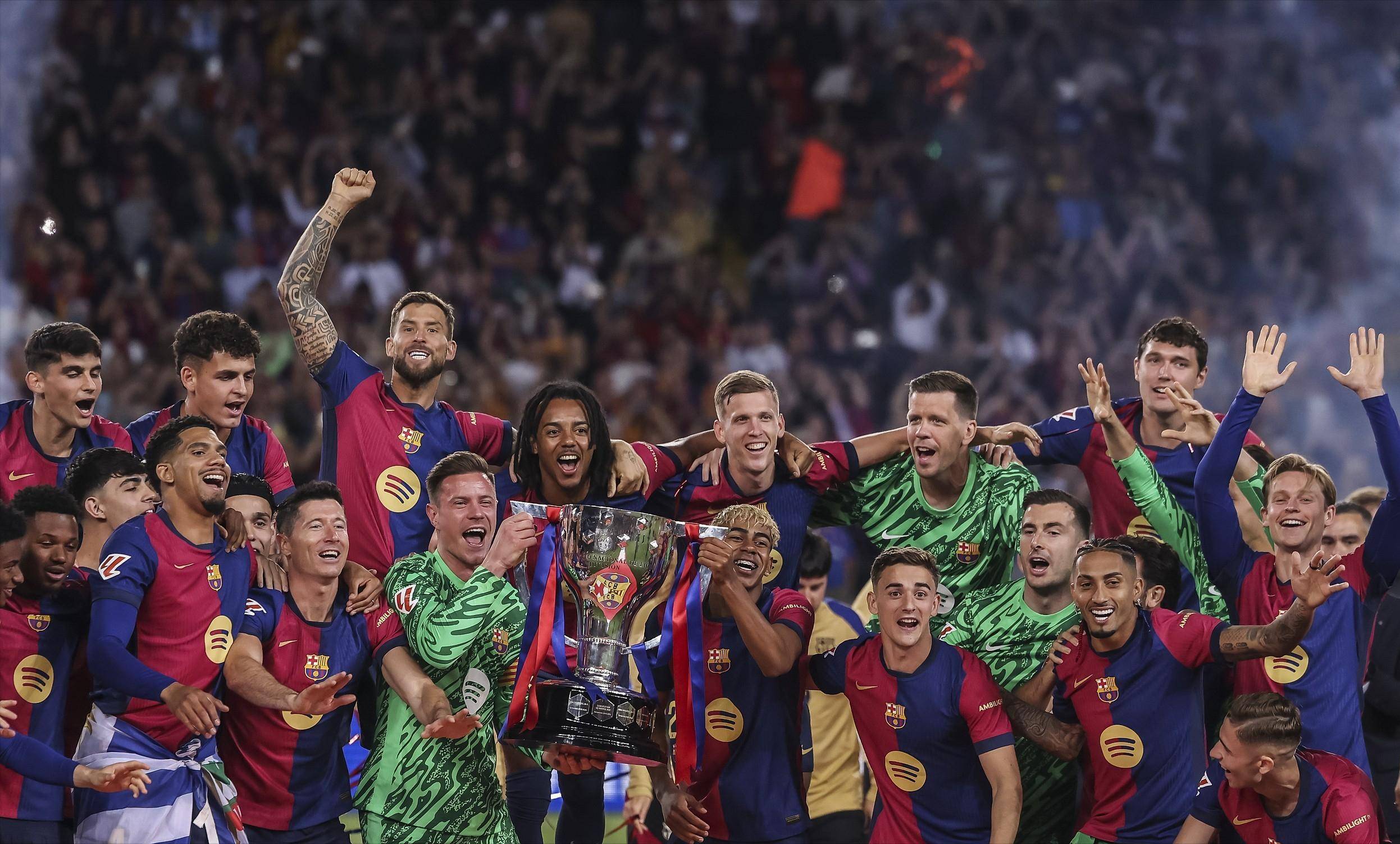 尹鸿博告别信：膝盖和小腿肌无法承受梦想之重，未来会做青训（尹鸿博告别：膝盖与小腿肌难负逐梦之重，未来投身青训）