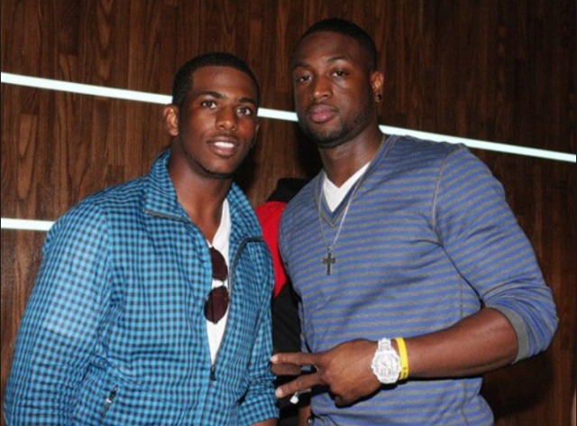 足球欧洲媒体评最佳11人阵容，无人争议（欧洲媒体评选足球最佳十一人，公认无争议）