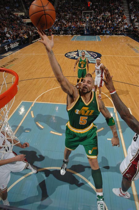 诺里斯：我没想到自己会哭，现在体会到了维斯塔潘的感受（诺里斯感慨：意外落泪，终于理解维斯塔潘的心情）