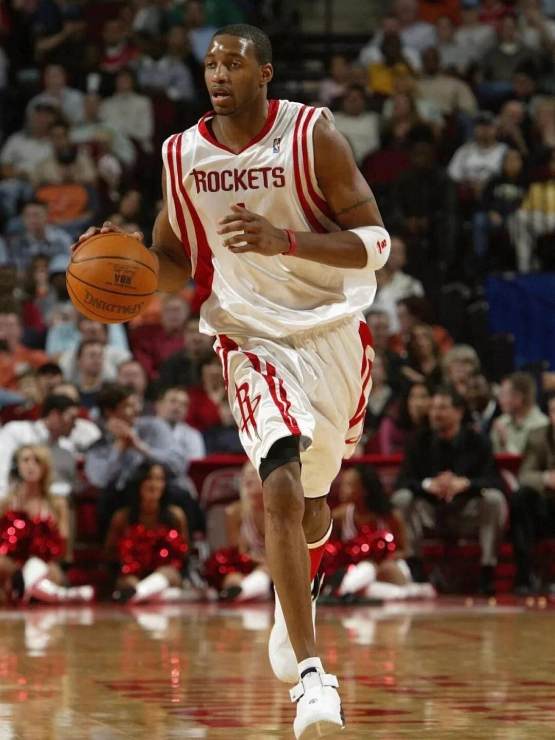 记者：佩林出现肌肉疲劳，将缺席尤文与乌迪内斯的意杯1／8决赛（记者称佩林因肌肉疲劳将缺席尤文对乌迪内斯的意大利杯1／8决赛）