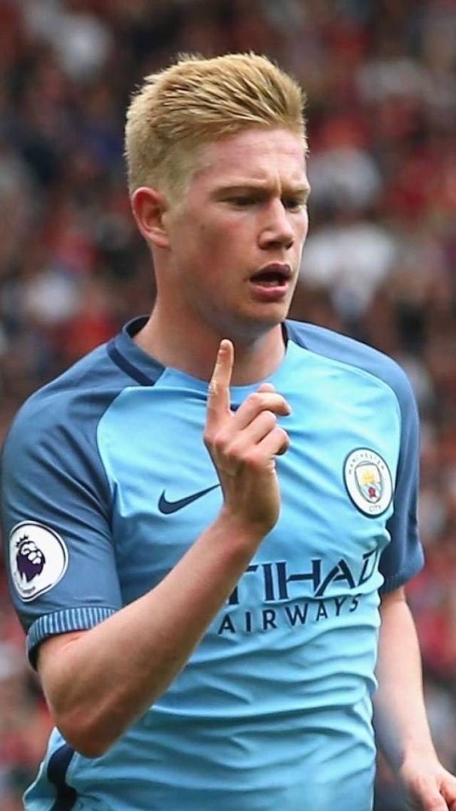 杰威：文班亚马在NBA是独一档的存在，和字母哥类似（杰威：文班亚马在NBA独一档，风格类似字母哥）