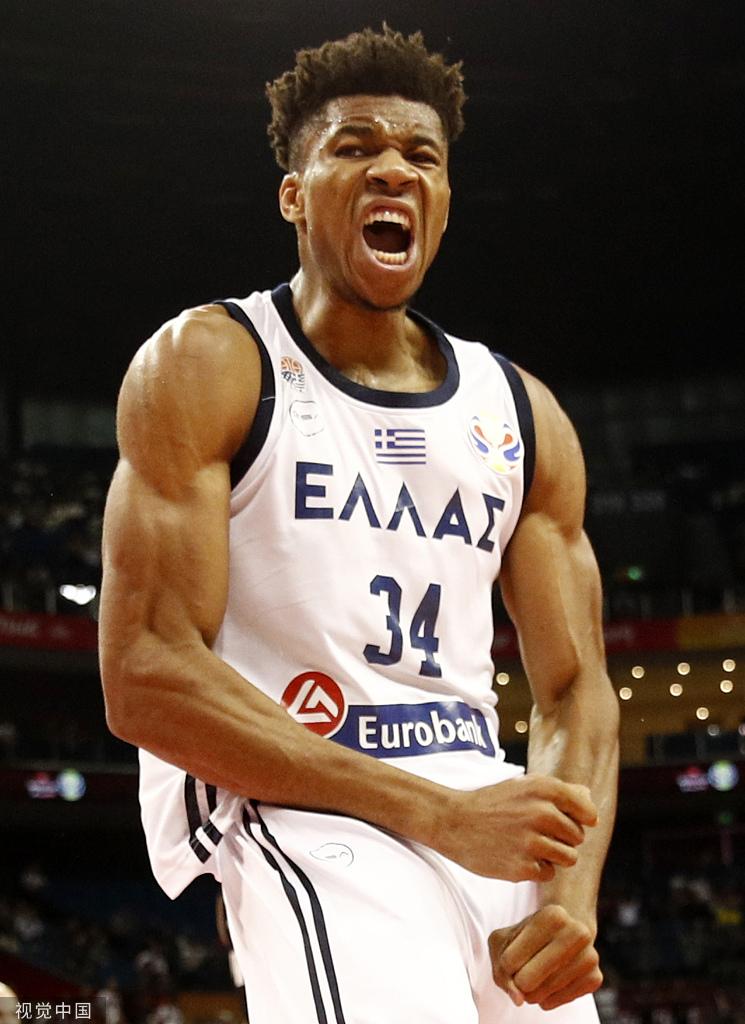 阿斯：西足协主席介入亚马尔事件；国家队和巴萨队医关系不睦（阿斯：西足协主席出面调停亚马尔风波，国家队与巴萨队医关系紧张）