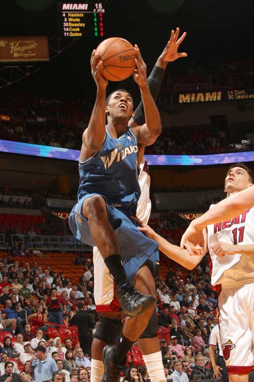 阿森纳女足1-0战胜特温特女足精彩集锦（阿森纳女足1-0小胜特温特 全场精彩集锦）